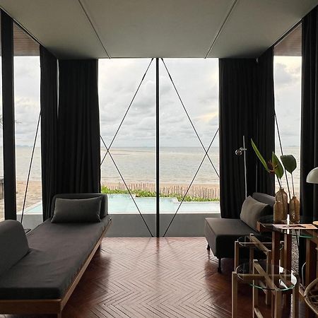 Deepspace Cabin On Quiet Beach 란타섬 외부 사진